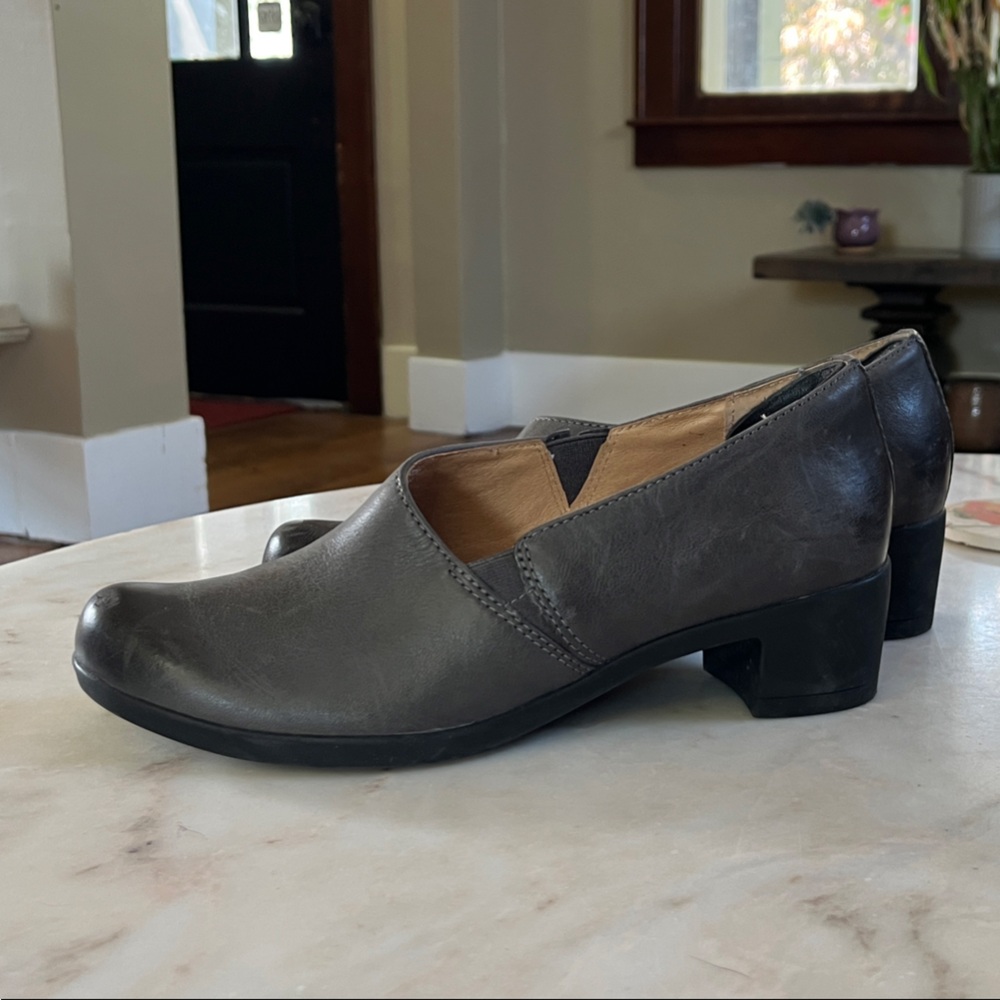 Dansko Women's Gray Loafers